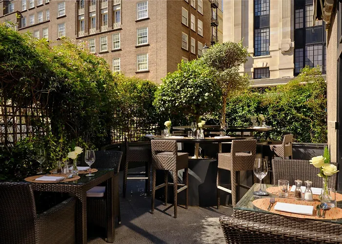 The Park Tower Knightsbridge, A Luxury Collection Hotel, London